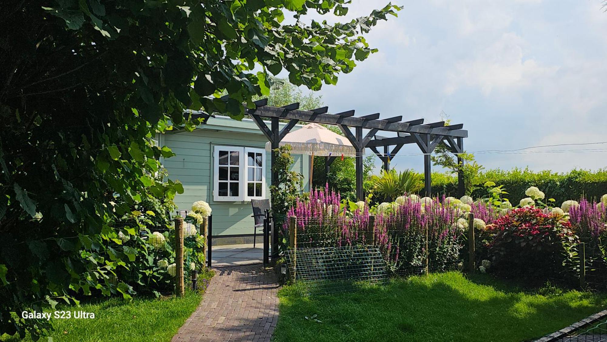 Romantisch Huisje Nabij Het Strand Met Uitzicht Op De Tulpenvelden Julianadorp Exterior foto